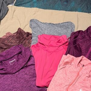 Women's Assorted Long Sleeve Light Weight Sweatshirts Medium Large